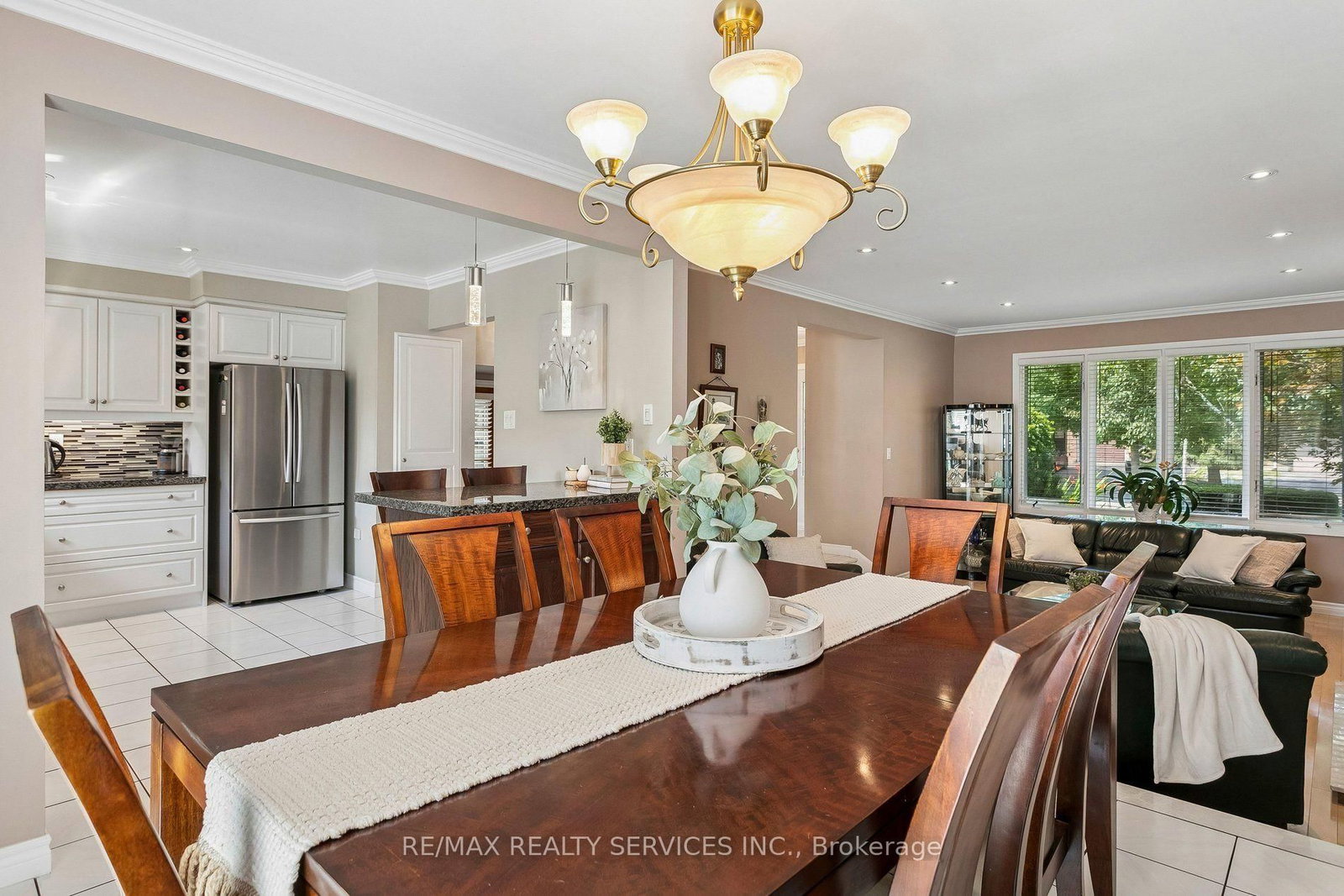 11 Longbourne Crescent • Brampton, ON photo 13