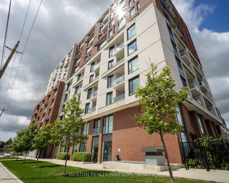 605 - 3100 Keele Street