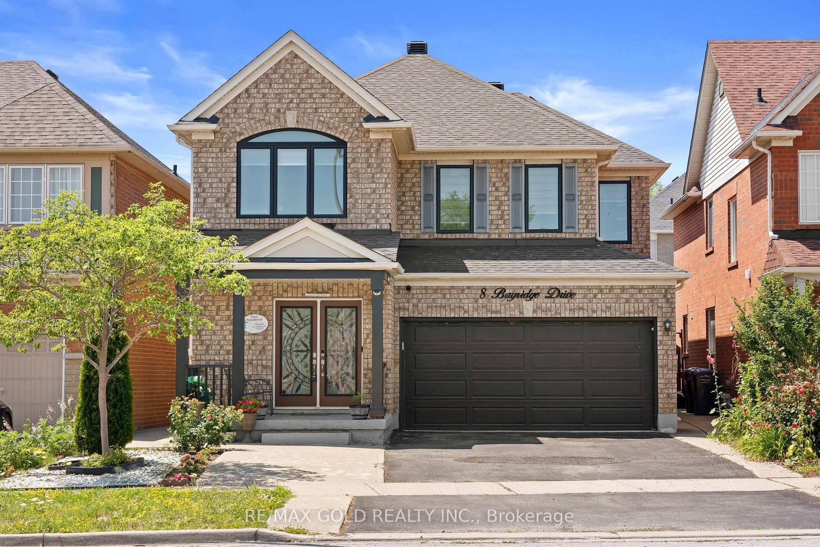 8 Bayridge Drive • Brampton, ON photo 1