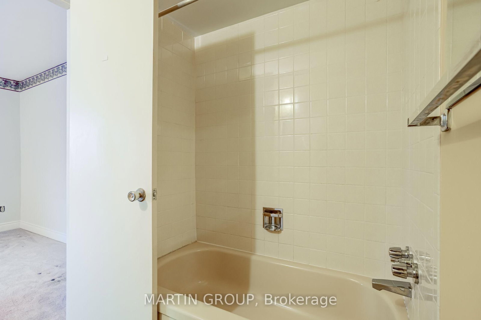 5076 New Street • #23 • Burlington, ON photo 23