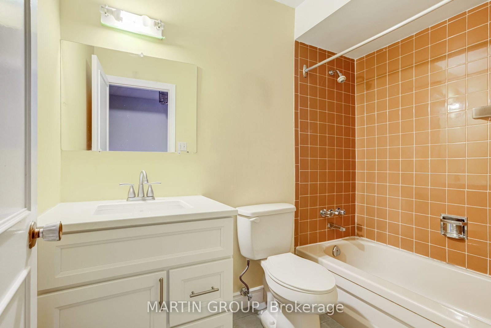 5076 New Street • #23 • Burlington, ON photo 29