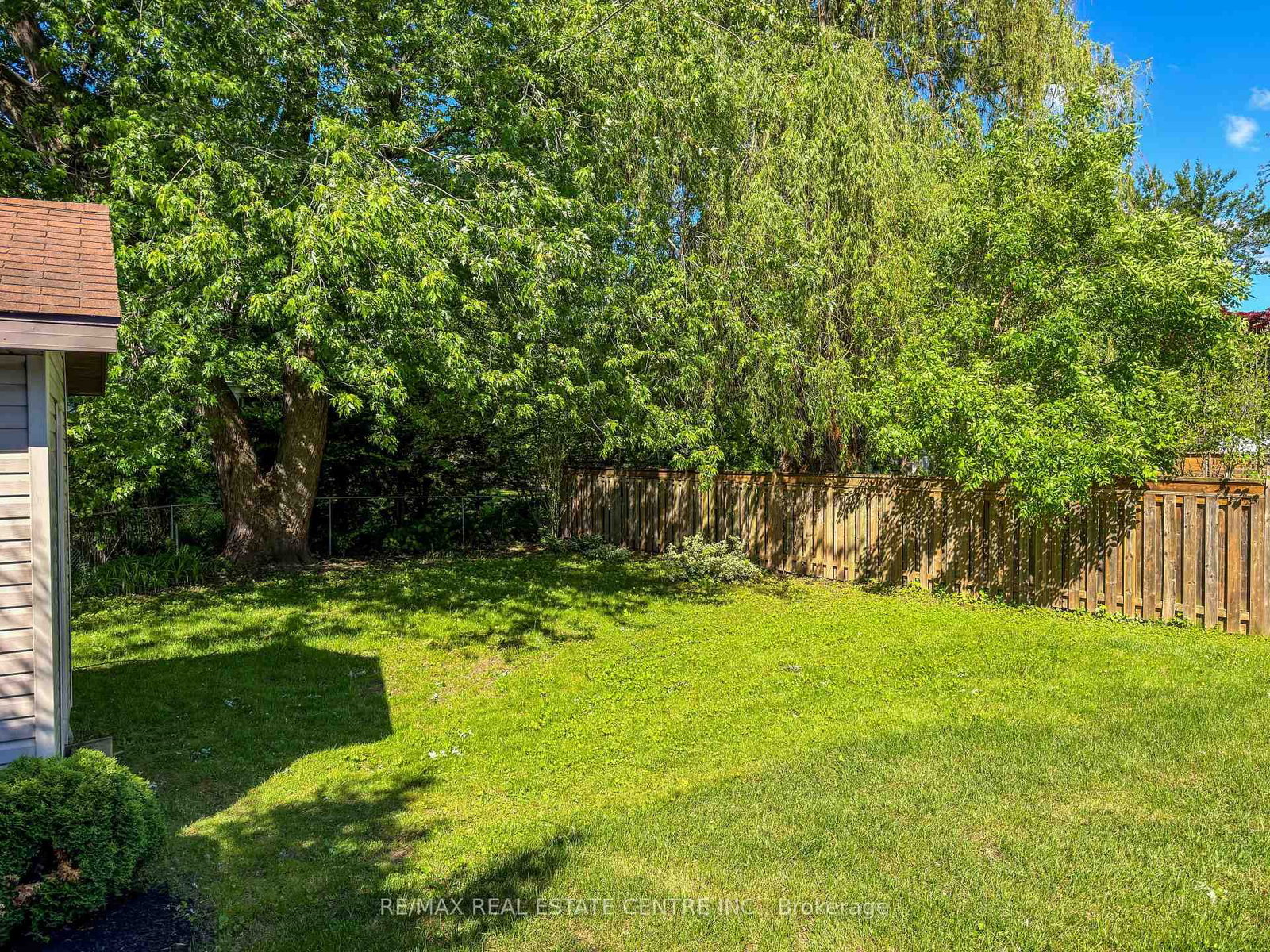 446 Willis Drive • Oakville, ON photo 32