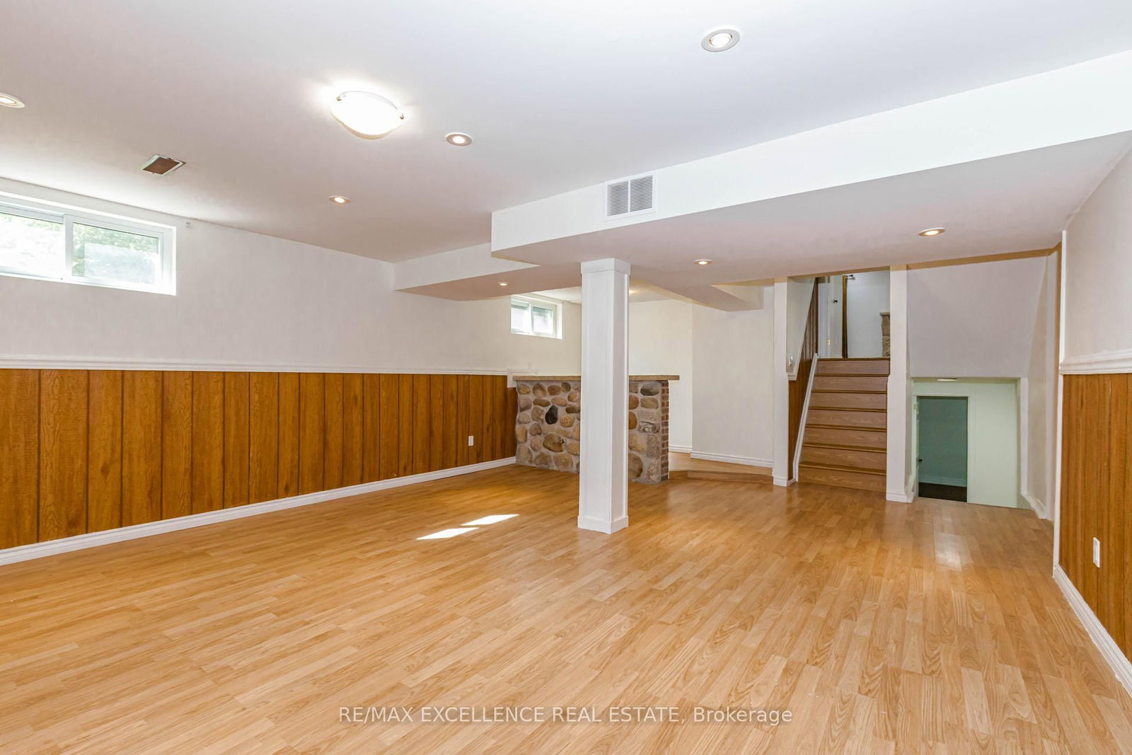 15 Maidstone Crescent • Brampton, ON photo 31