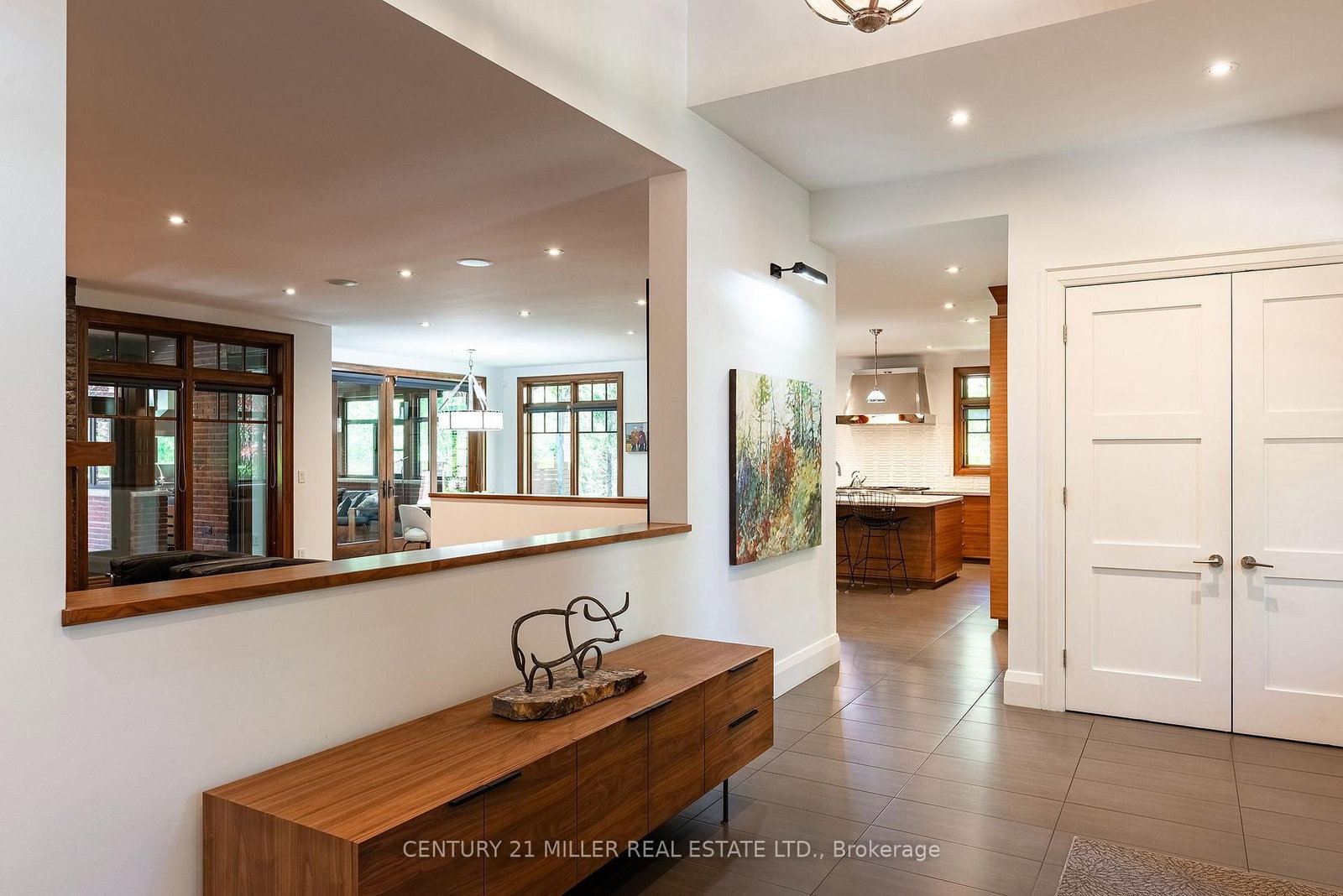 5316 Drenkelly Court • Mississauga, ON photo 9