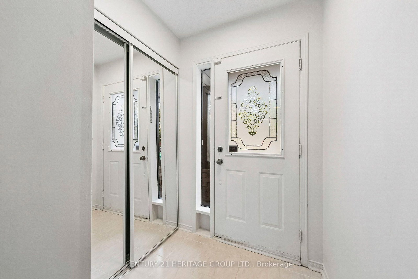 3920 Zenith Court • Mississauga, ON photo 6