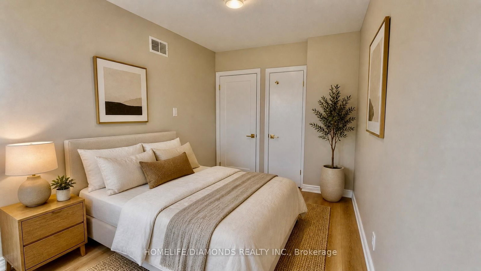 15 ATHLONE Avenue • Brampton, ON photo 12