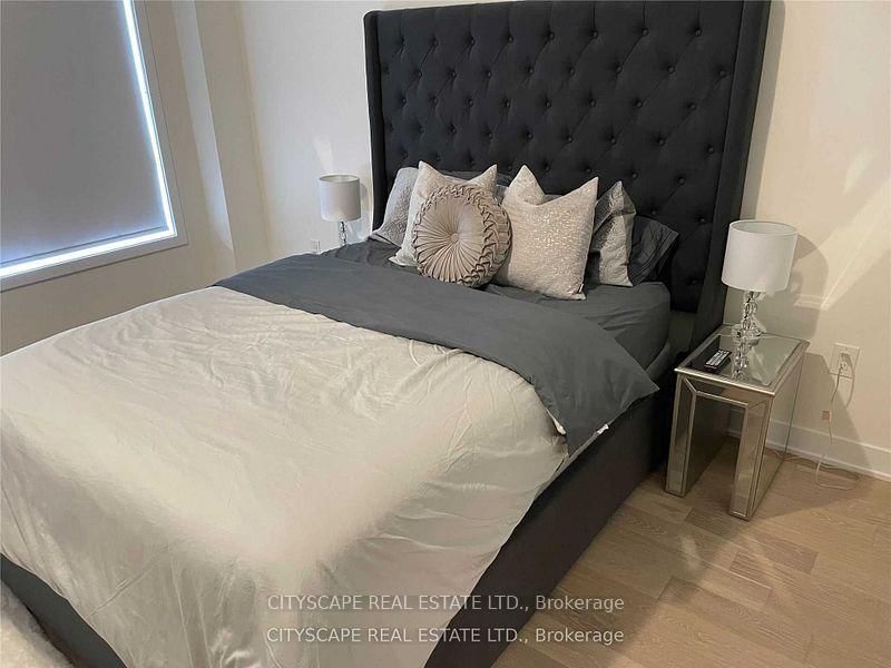 83 William Duncan Toronto,ON M3K 0B7 — Photo 6