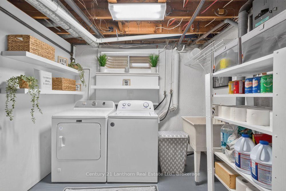 333 Jeffcoat Drive • Toronto, ON photo 40
