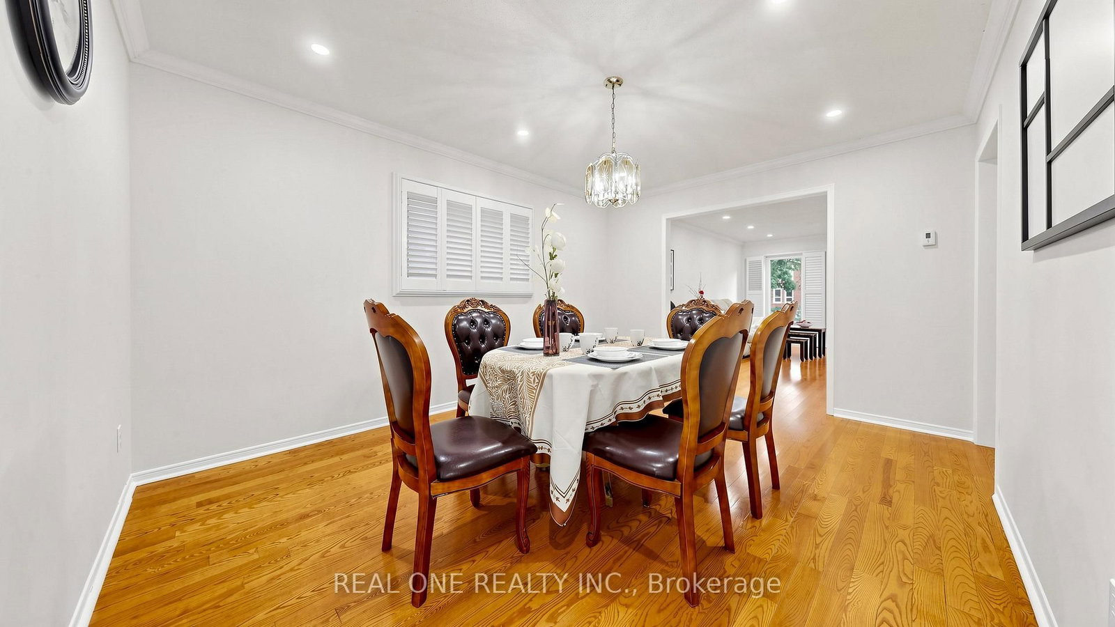 2027 Roy Ivor Crescent • Mississauga, ON photo 22