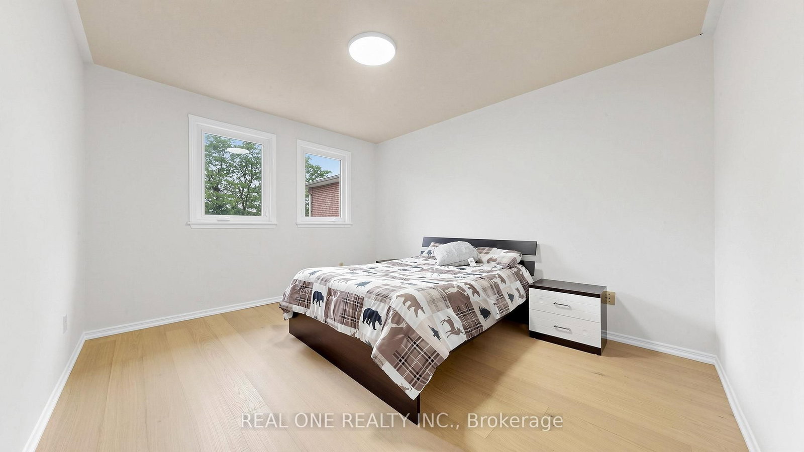 2027 Roy Ivor Crescent • Mississauga, ON photo 33