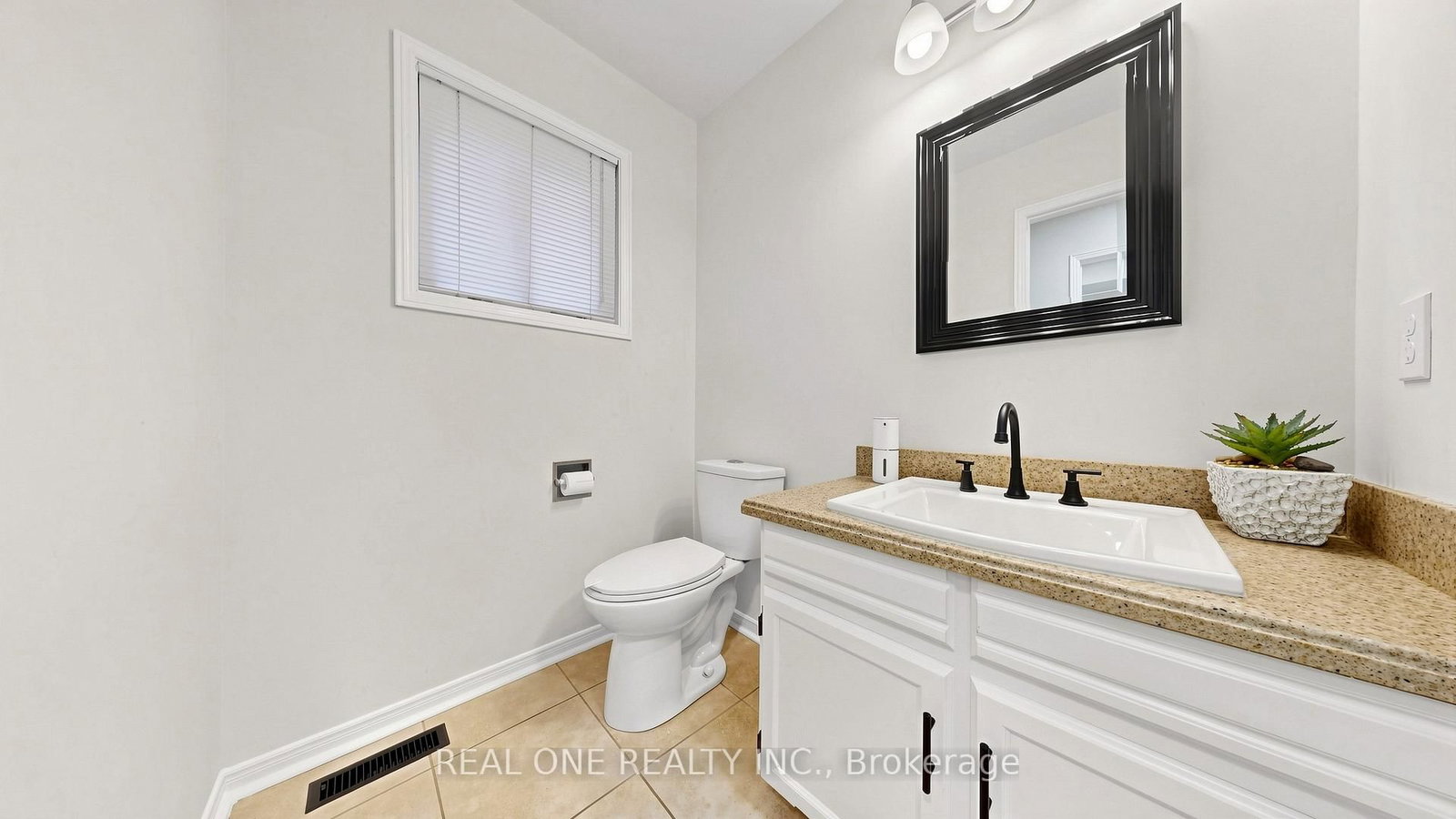2027 Roy Ivor Crescent • Mississauga, ON photo 41