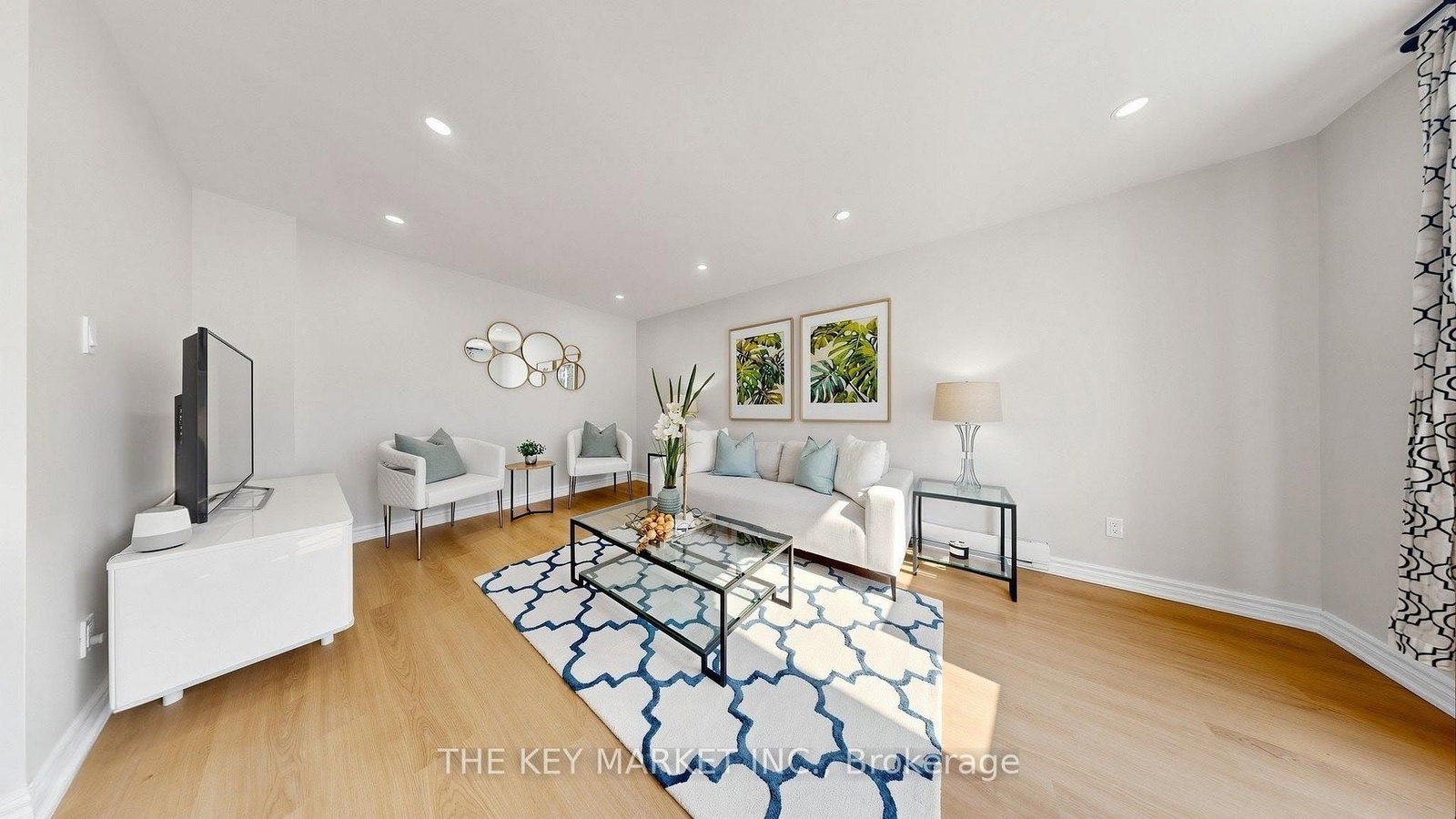 3060 Constitution Mississauga,ON L4Y 3X8 — Photo 6