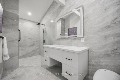 2395 Stillmeadow Mississauga,ON L5B 2A8 — Photo 24
