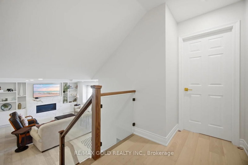 2395 Stillmeadow Mississauga,ON L5B 2A8 — Photo 27