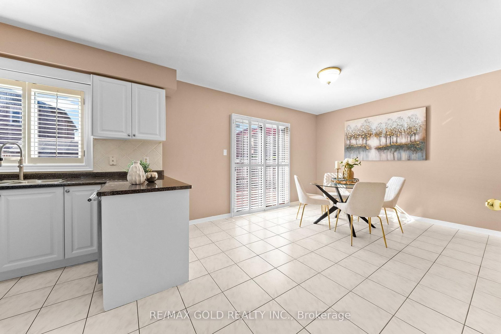 21 Pacific Wind Crescent • Brampton, ON photo 13