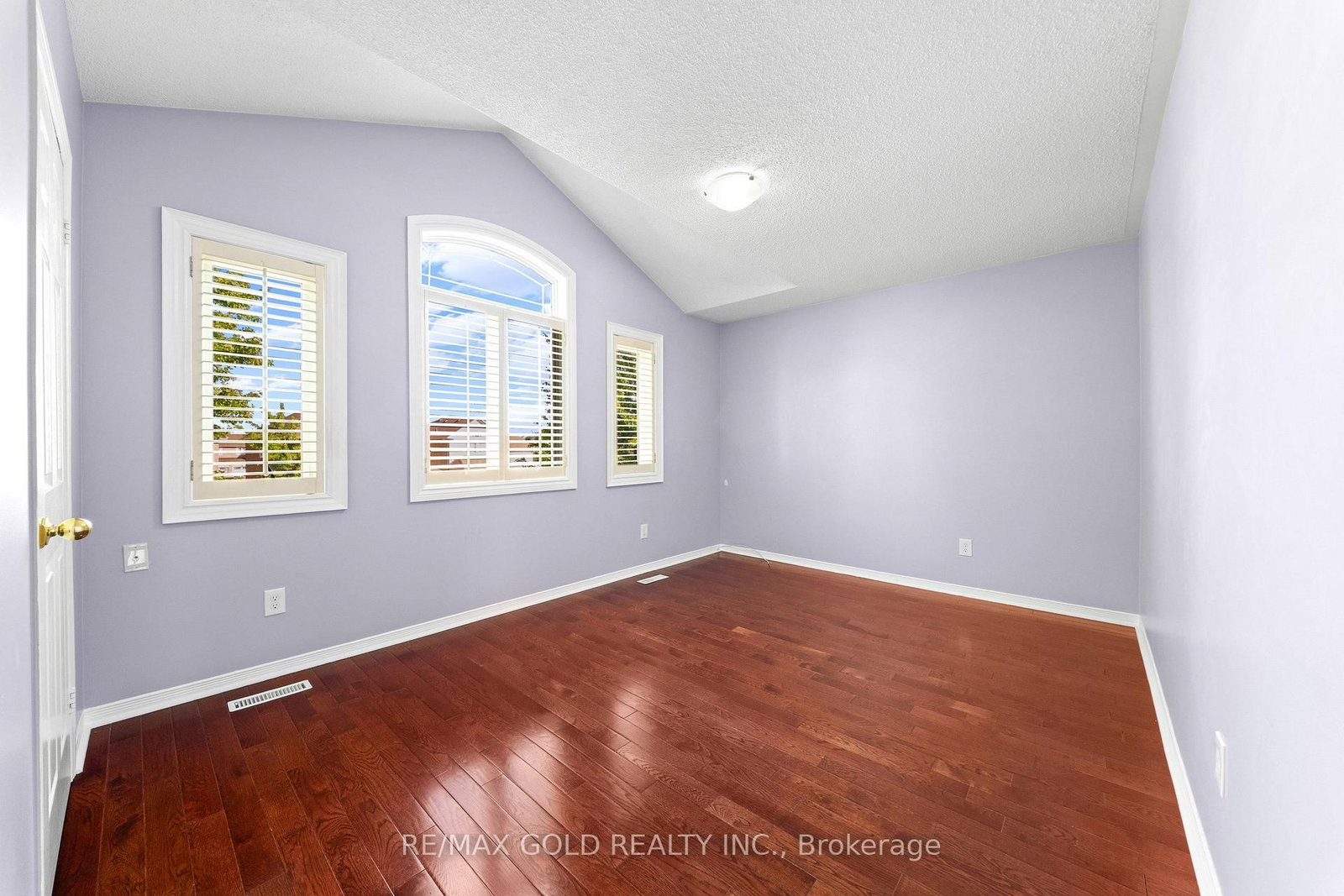 21 Pacific Wind Crescent • Brampton, ON photo 23