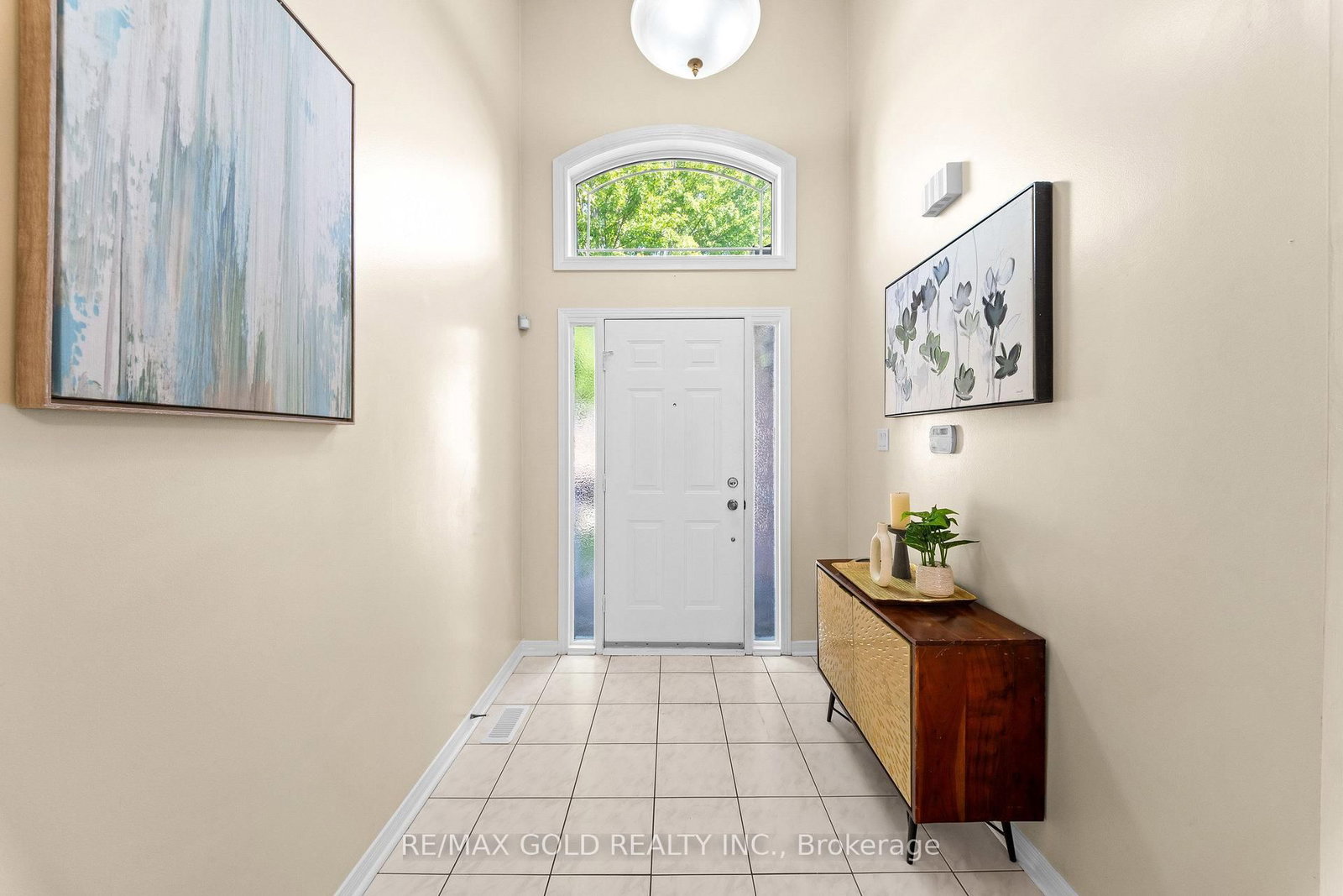 21 Pacific Wind Crescent • Brampton, ON photo 4
