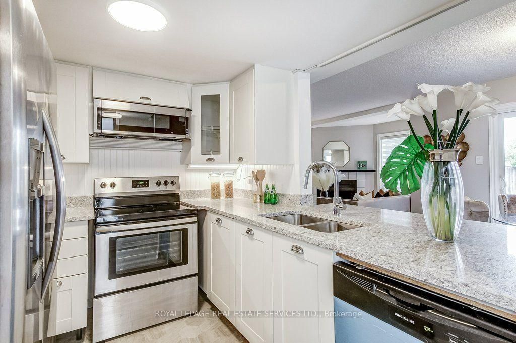 2530 Northampton Boulevard • #19 • Burlington, ON photo 8