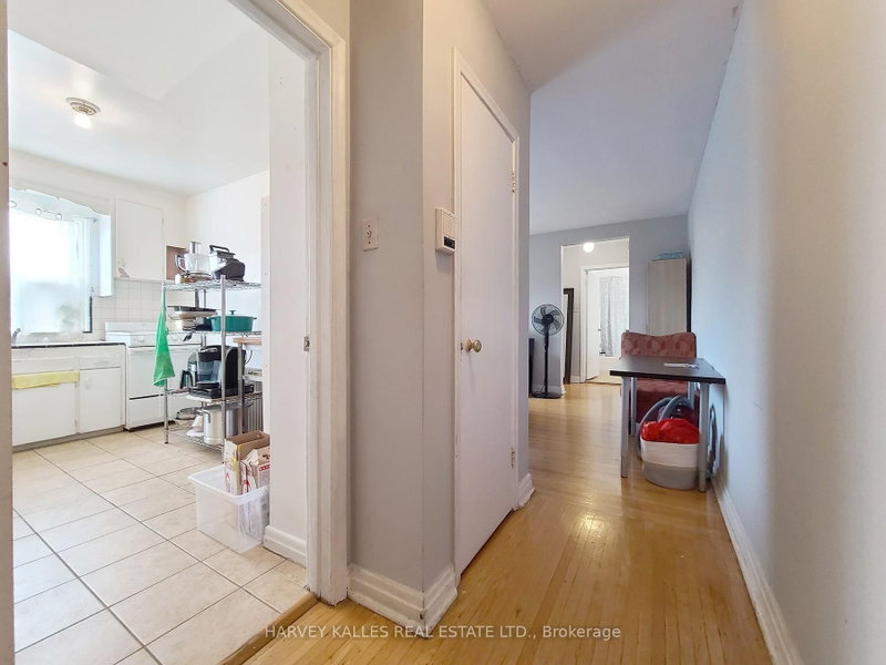 9 - 2434 Keele Street