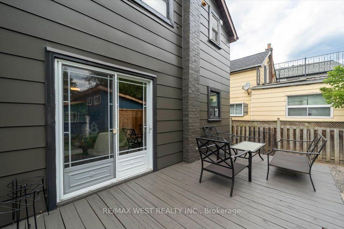 73 Seventeenth Street • Toronto, ON photo 24