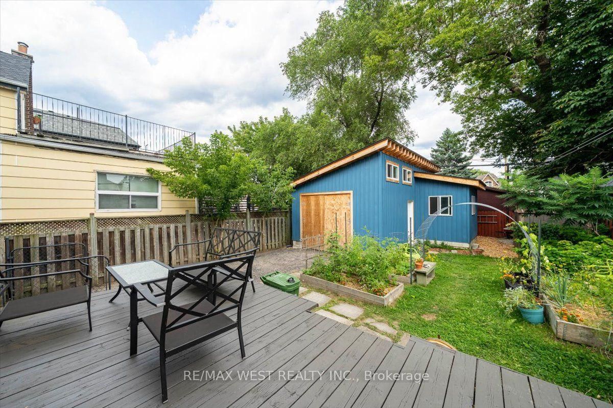 73 Seventeenth Street • Toronto, ON photo 25