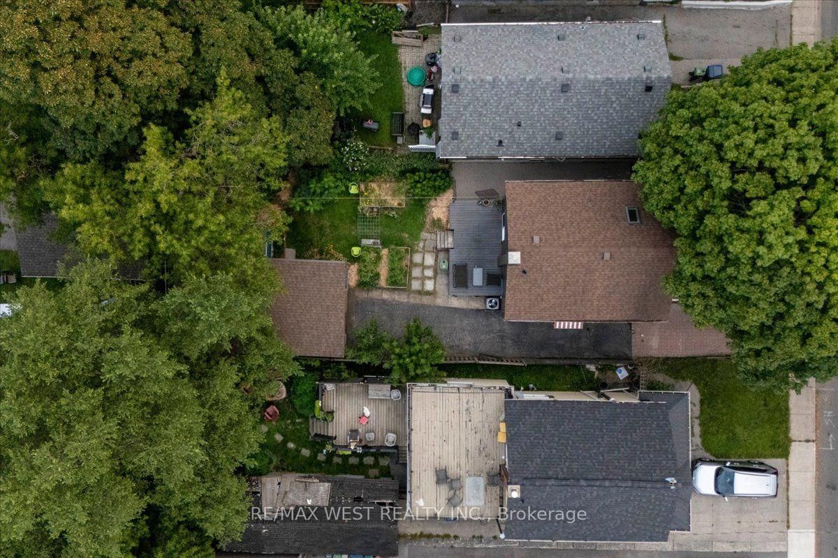 73 Seventeenth Street • Toronto, ON photo 29