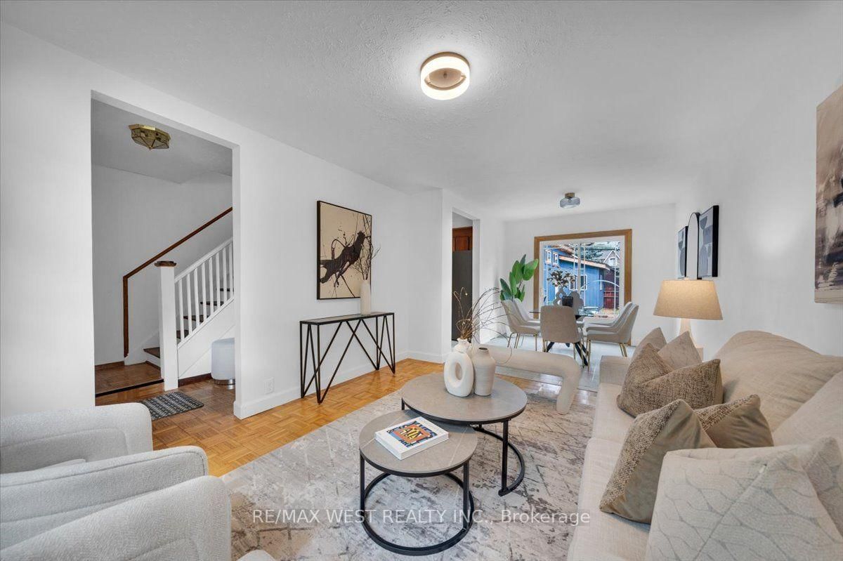 73 Seventeenth Street • Toronto, ON photo 5