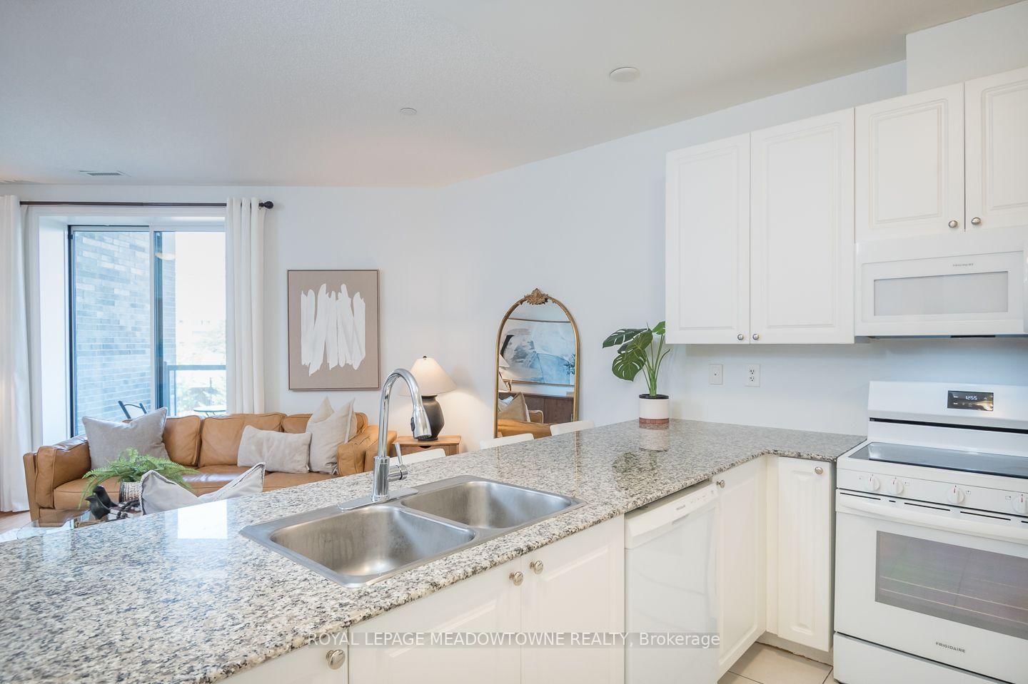 383 Main Street E • #302 • Milton, ON photo 11