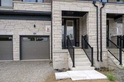 612 Glasgow Road • Caledon, ON photo 2