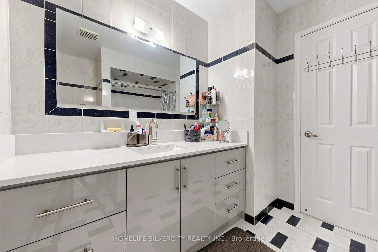 3126 Redbank Crescent • Mississauga, ON photo 17