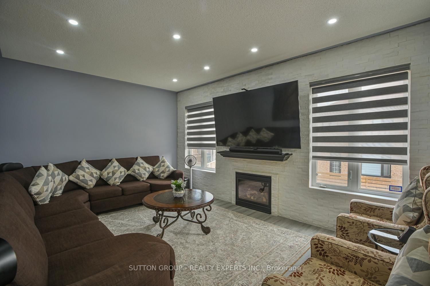373 Sunny Meadow Boulevard • Brampton, ON photo 11