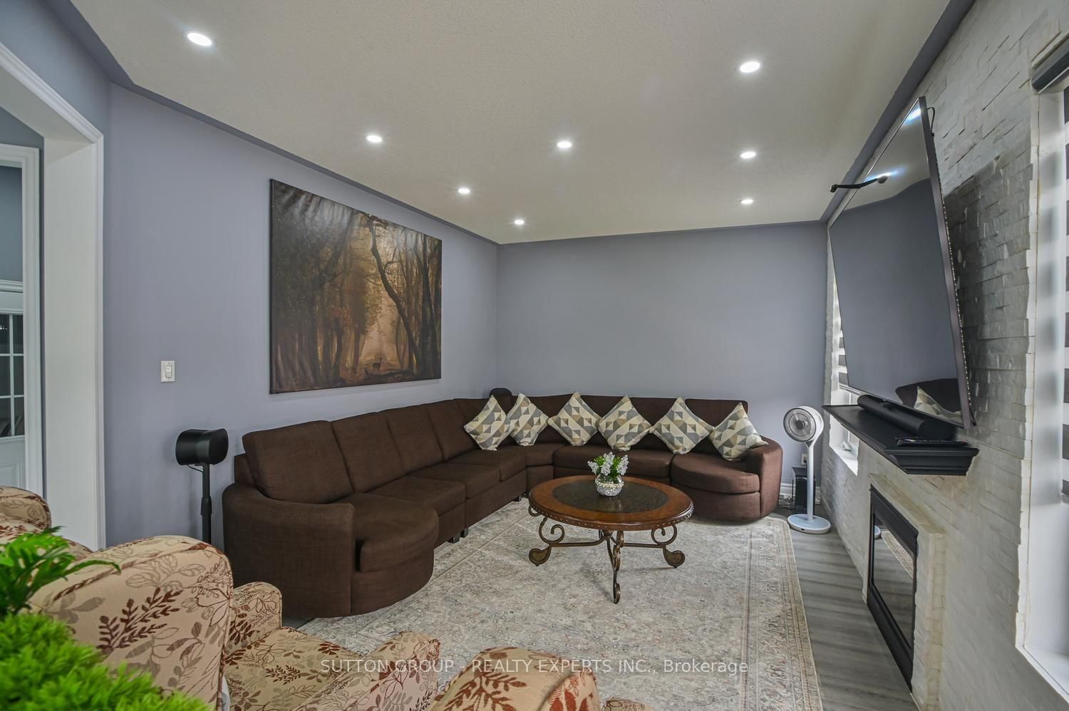 373 Sunny Meadow Boulevard • Brampton, ON photo 13