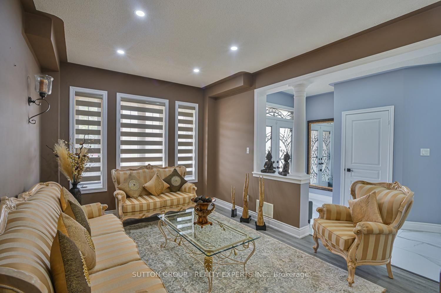 373 Sunny Meadow Boulevard • Brampton, ON photo 6