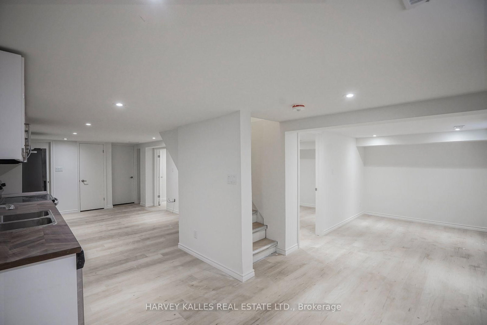 47 Stayner Avenue • Toronto, ON photo 25