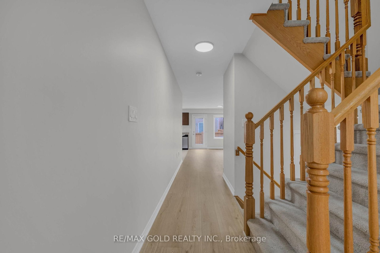 94 Benhurst Crescent • Brampton, ON photo 9