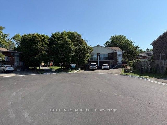 30 Thorsby Court • Brampton, ON photo 43