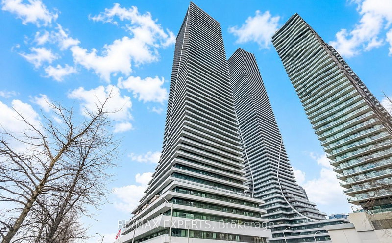 450 - 20 Shore Breeze Drive