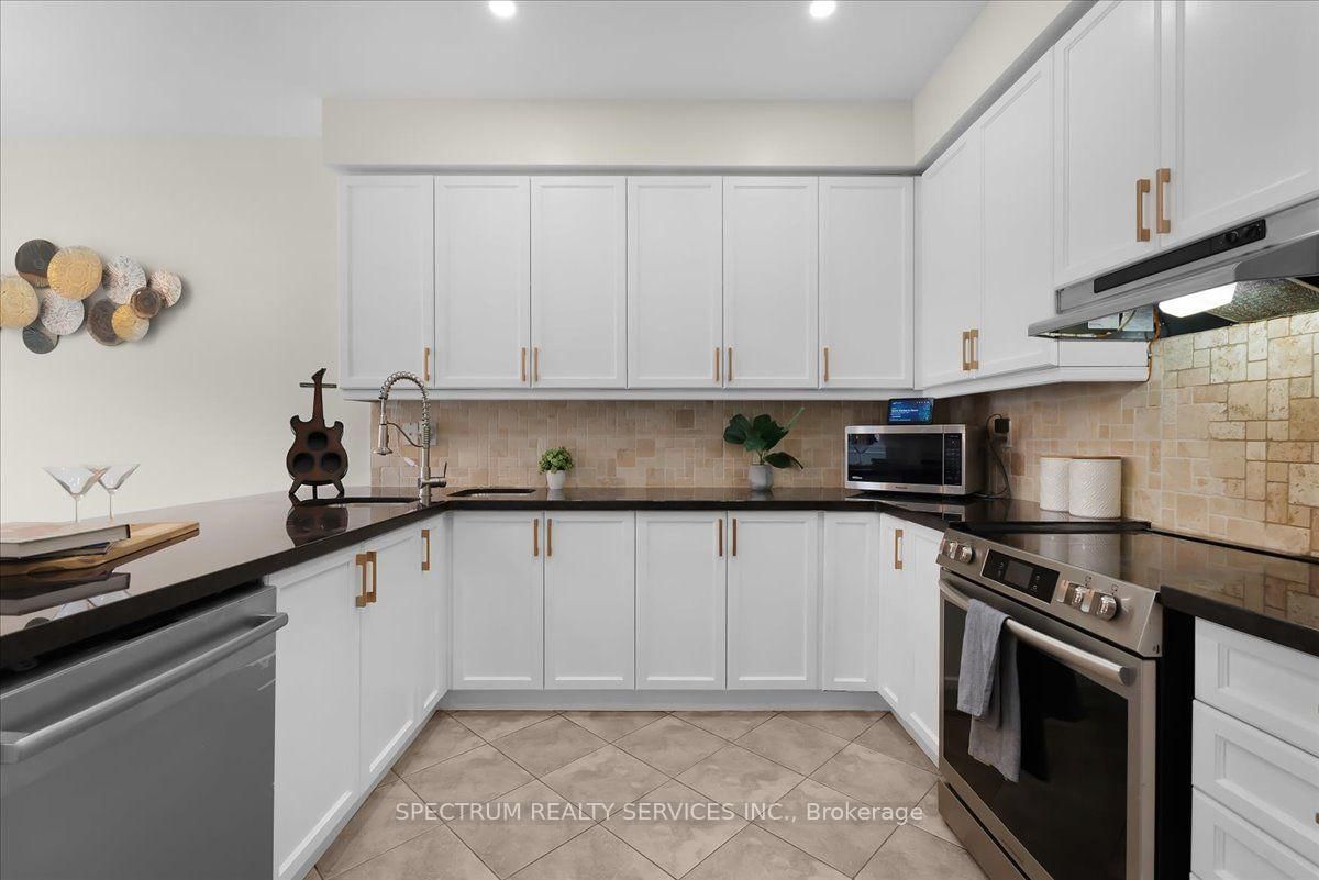 1379 Rolph Milton,ON L9T 7E1 — Photo 4