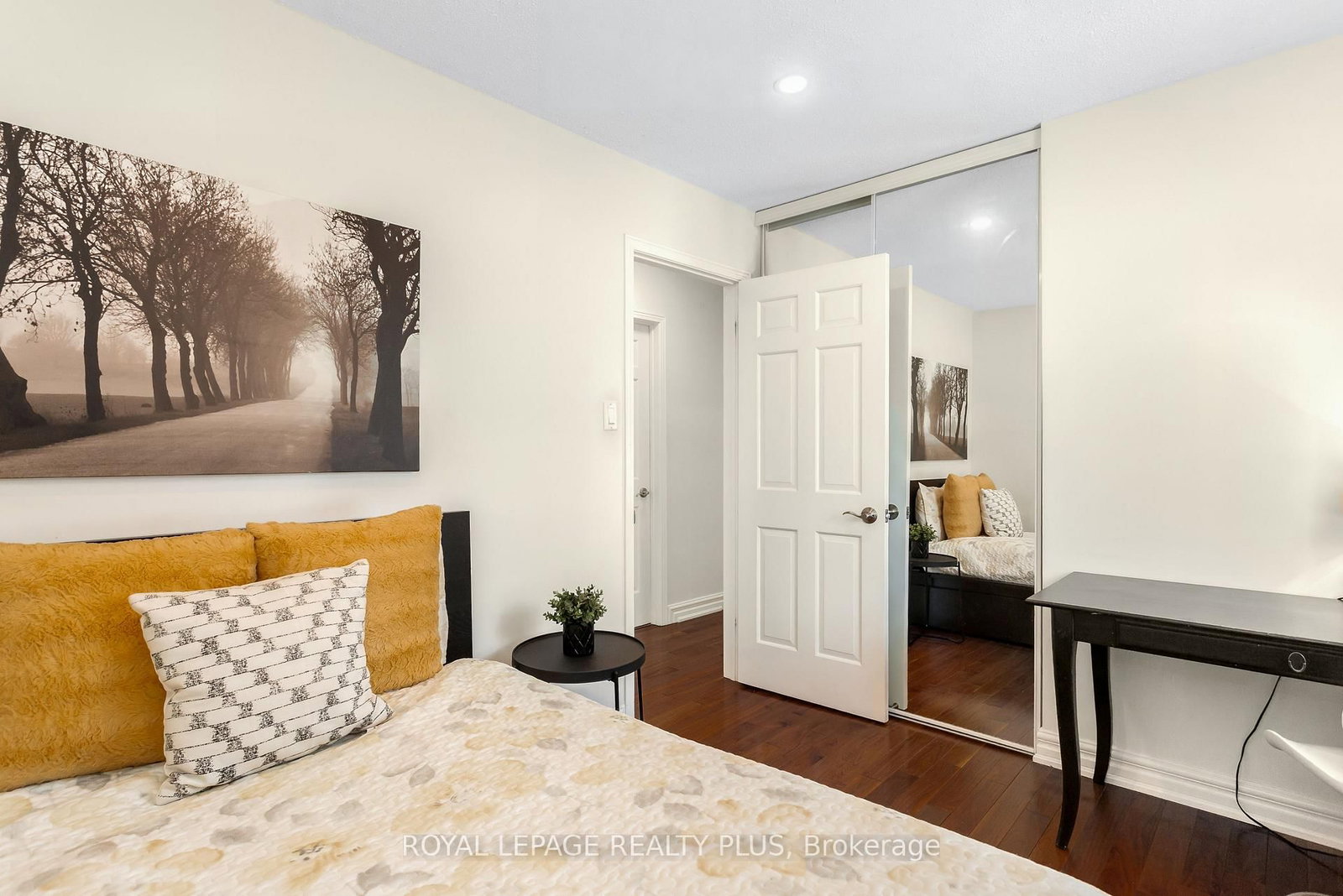 2985 Dancer Court • Mississauga, ON photo 20