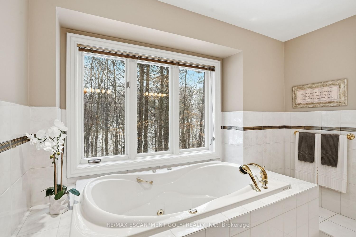 1121 Forestvale Drive • Burlington, ON photo 18