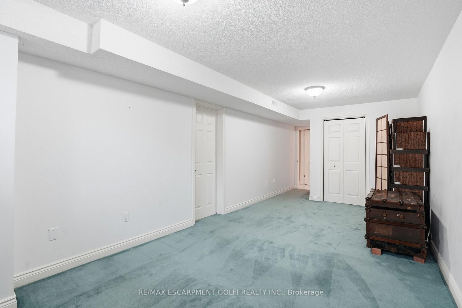 1121 Forestvale Drive • Burlington, ON photo 31