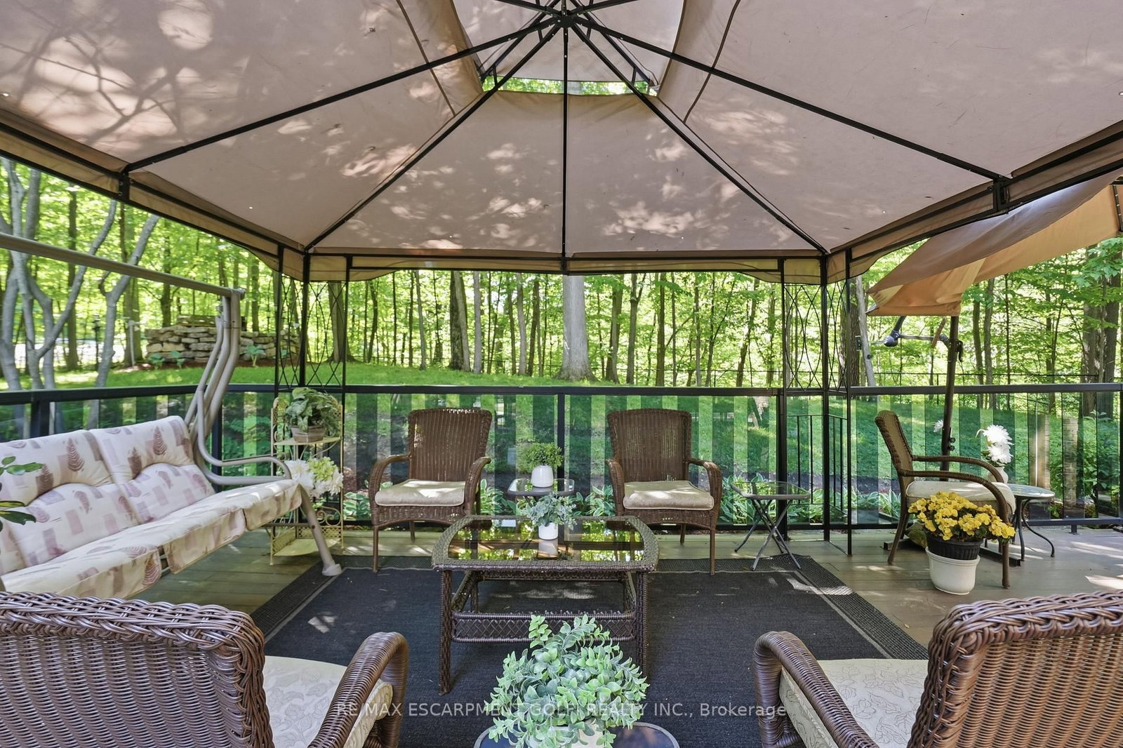 1121 Forestvale Drive • Burlington, ON photo 43