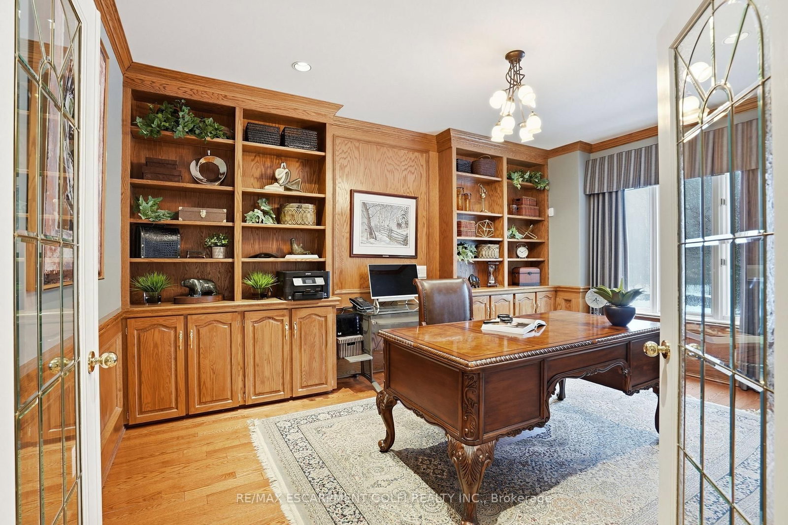 1121 Forestvale Drive • Burlington, ON photo 5