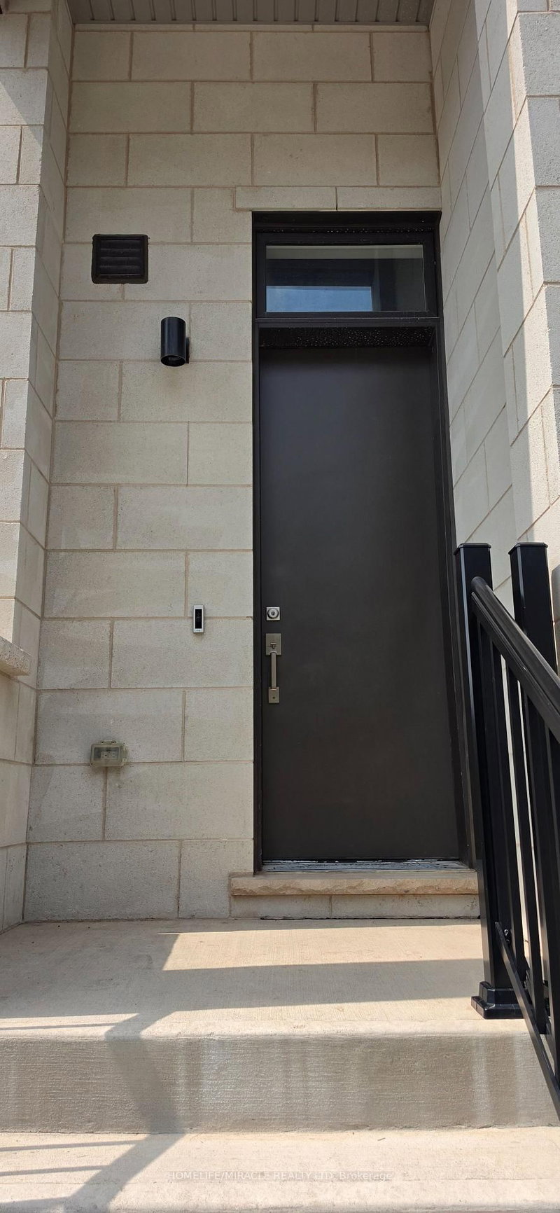 1359 Kaniv Street
