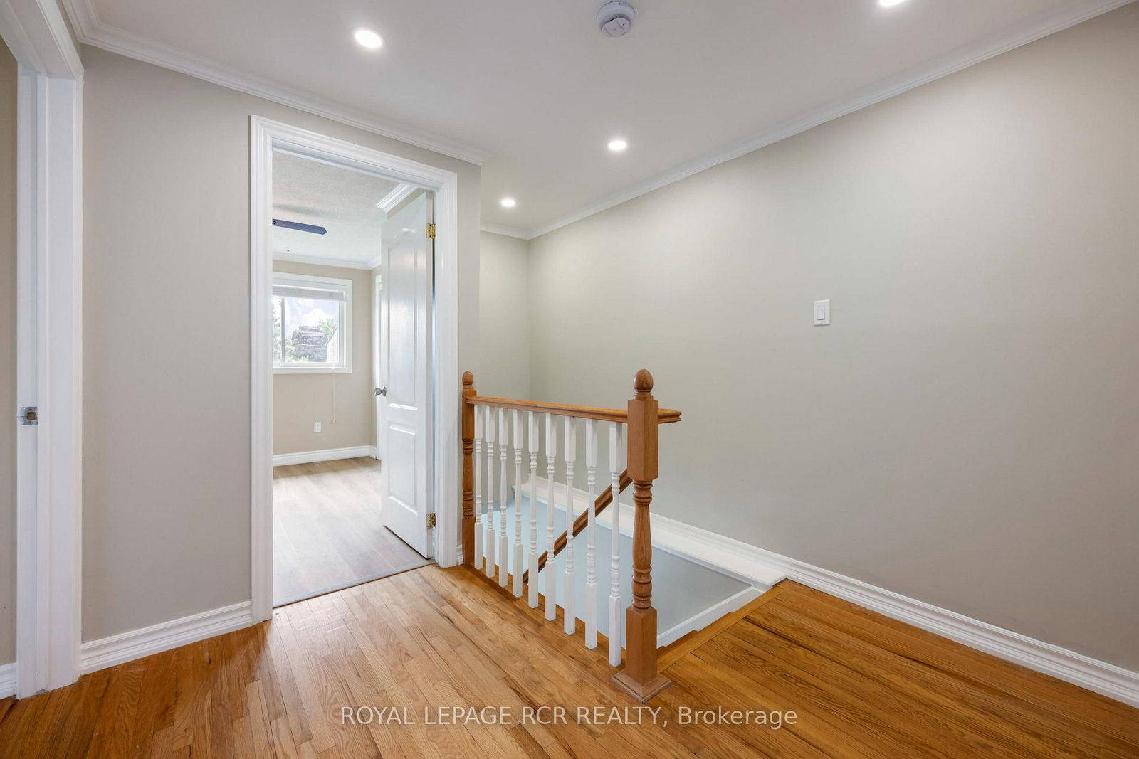 19 Oxford Street • Orangeville, ON photo 12