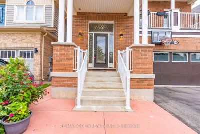 1547 Farmstead Drive • Milton, ON photo 3