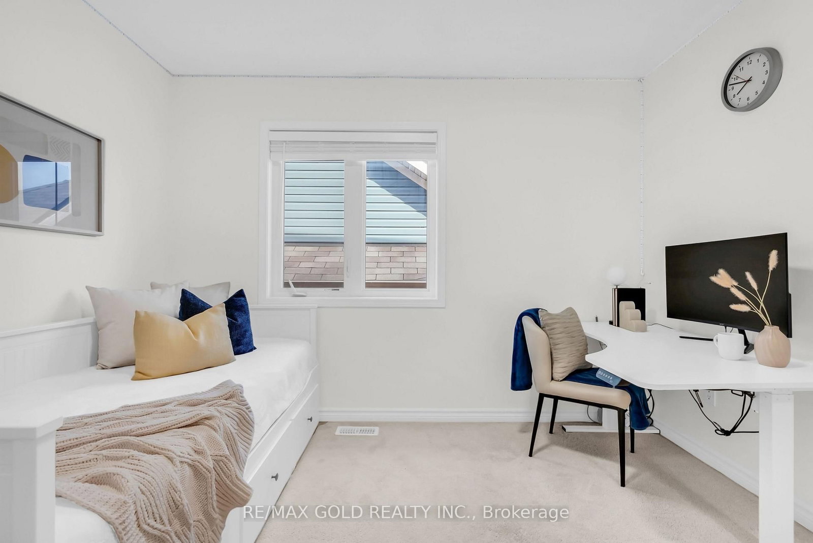 1547 Farmstead Drive • Milton, ON photo 32