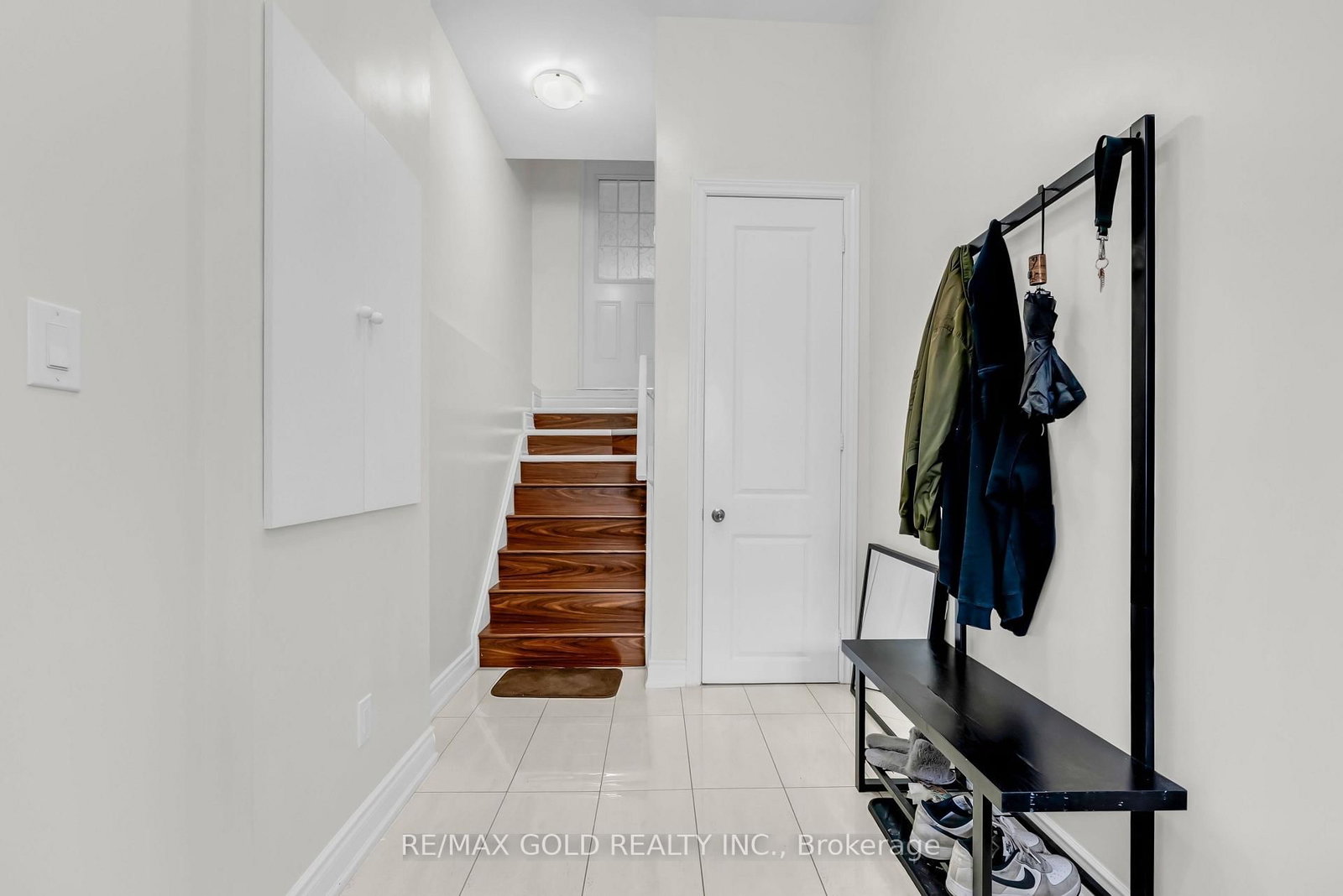 1547 Farmstead Drive • Milton, ON photo 34