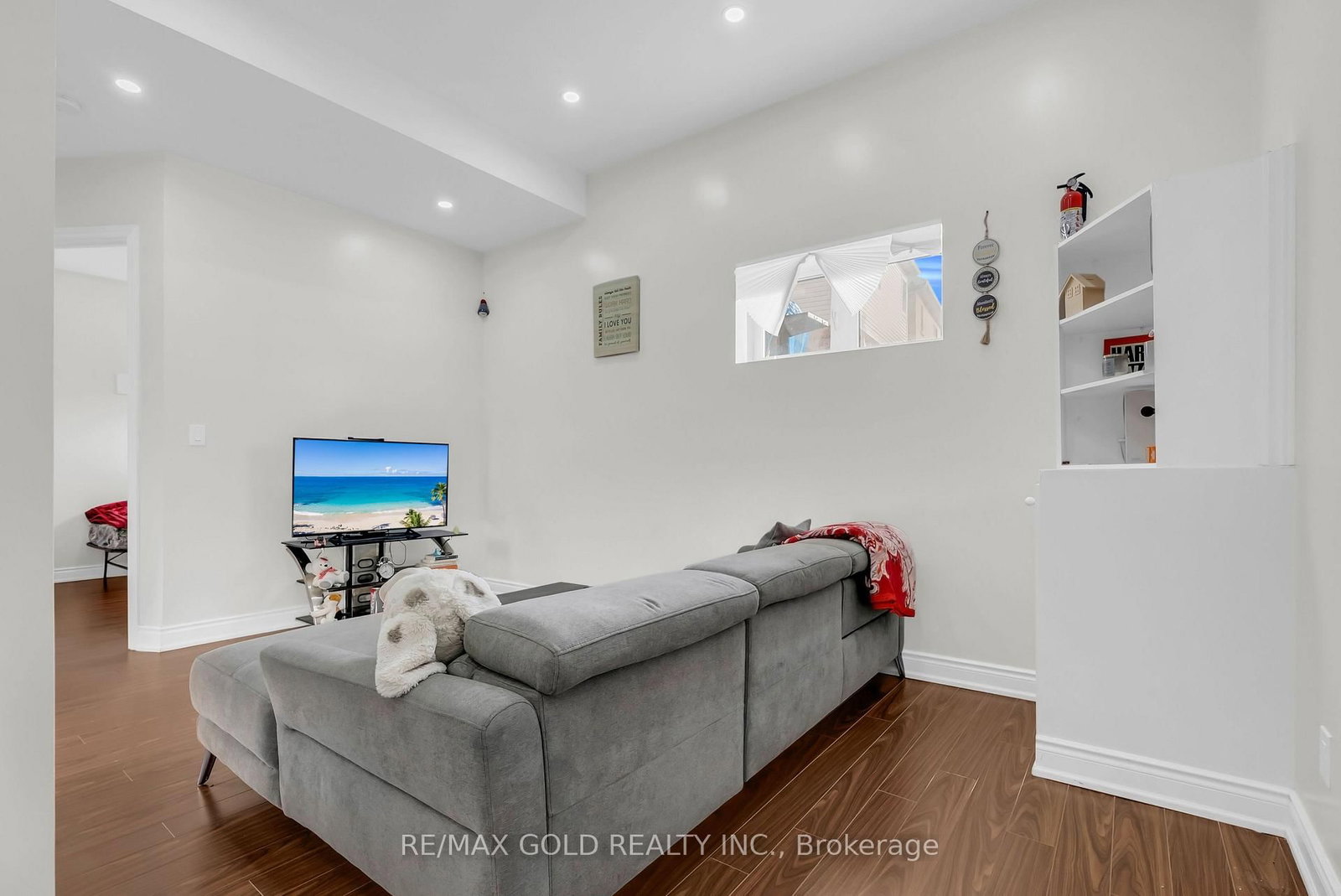 1547 Farmstead Drive • Milton, ON photo 35