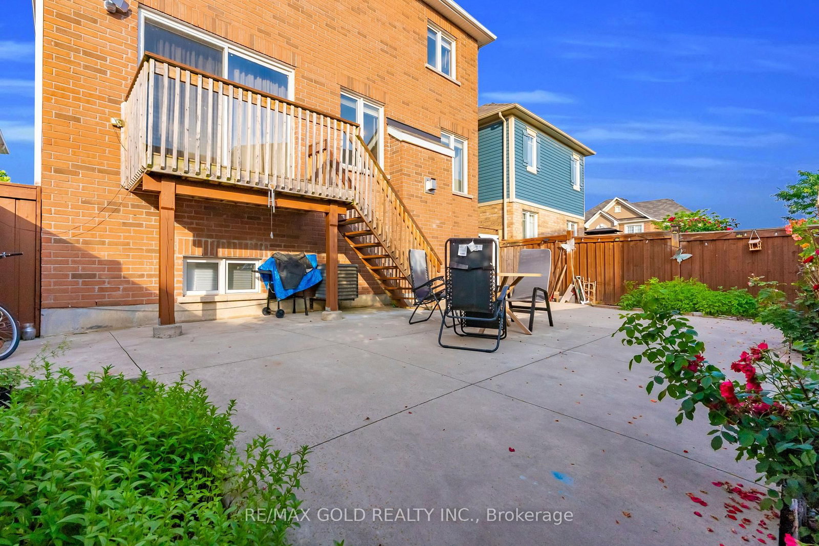 1547 Farmstead Drive • Milton, ON photo 44